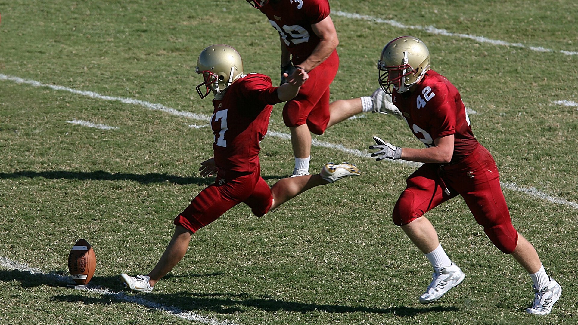 塞尔·拉恩:他是全黑队进攻的关键,突破速度超乎想象,拉塞尔的队友有多强