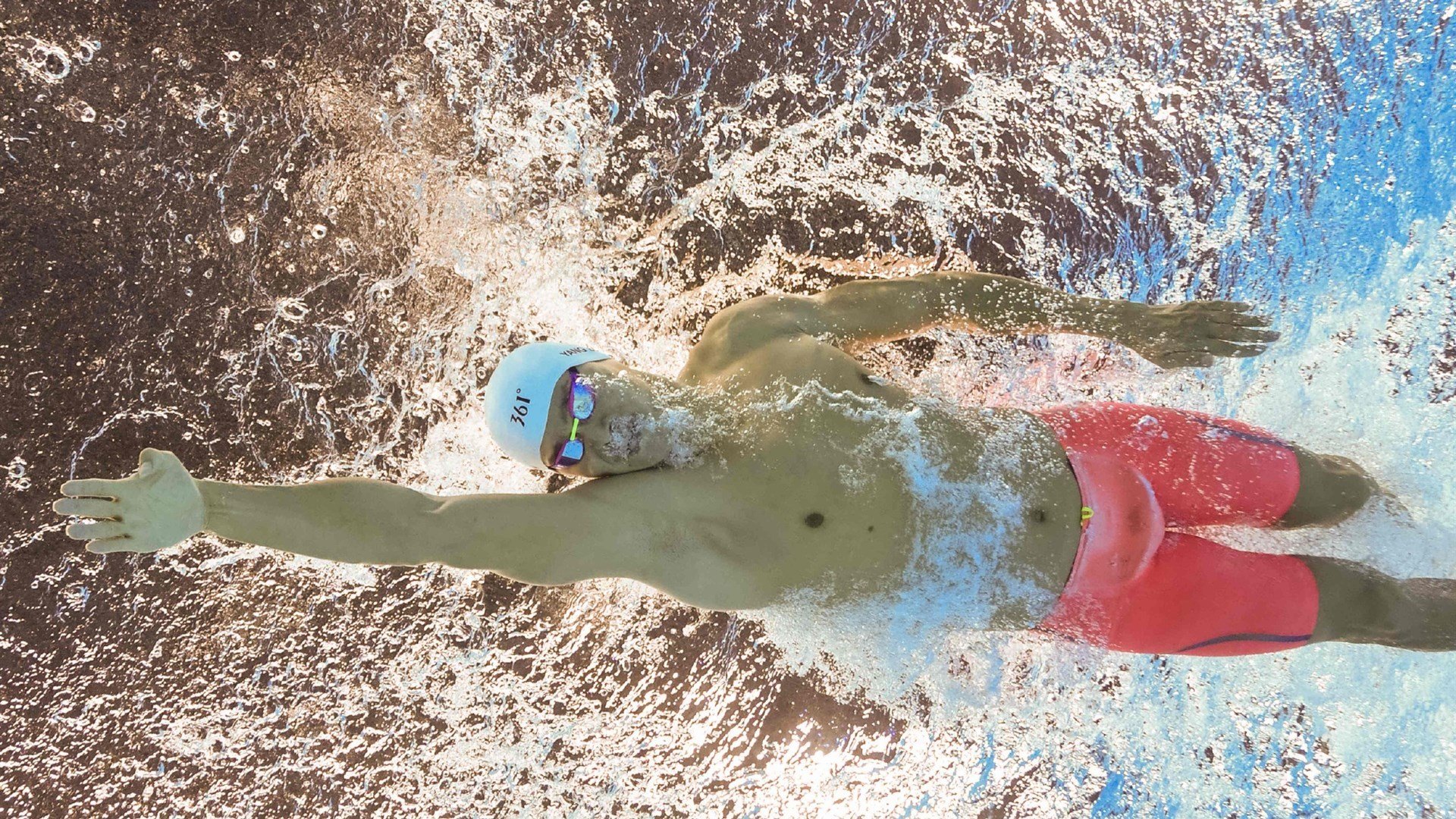 《2025年11月20日，王者荣耀全国锦标赛精彩瞬间盘点：五大精彩操作》